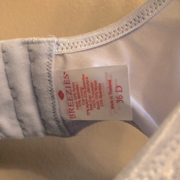 ✨ Never Worn NWOT✨Breezies Underwire Bra, 36D, new delicate 😍 - Picture 2 of 3